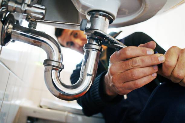 Best Drain Cleaning Services  in Newhall, IA